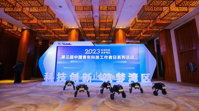 企业级搜索工具性能参数对比